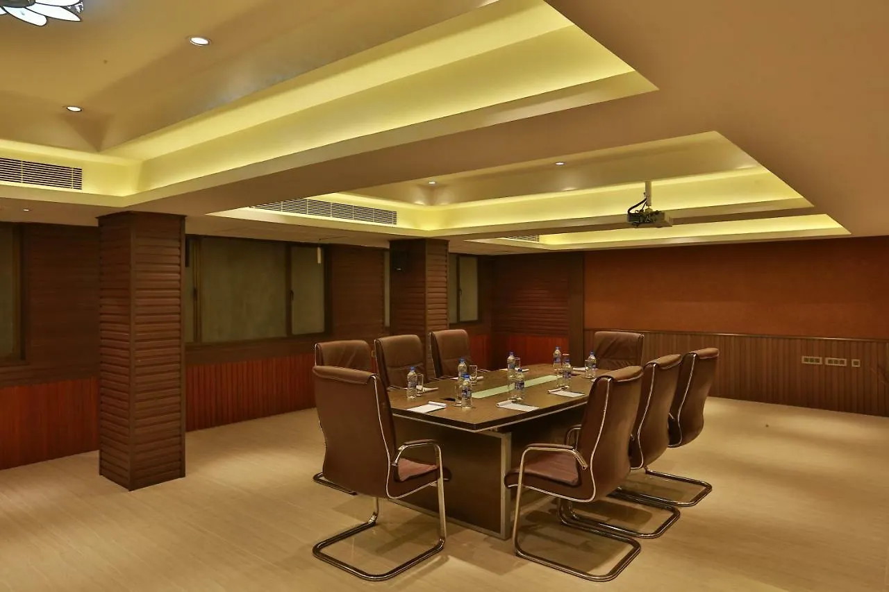 Hotel Luminara Kochi